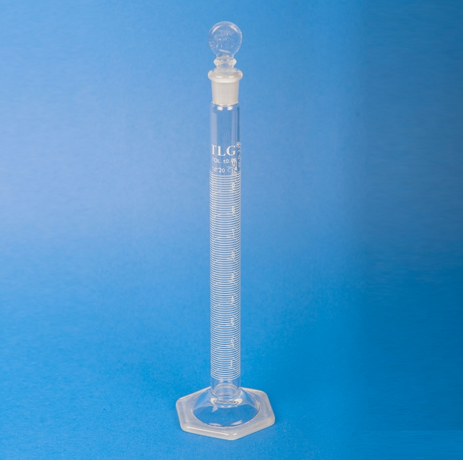 Cylinders, Serialized and Certified, To Contain (TC) Class A, White Scale, Mixing, Single Metric Scale, 4000mL