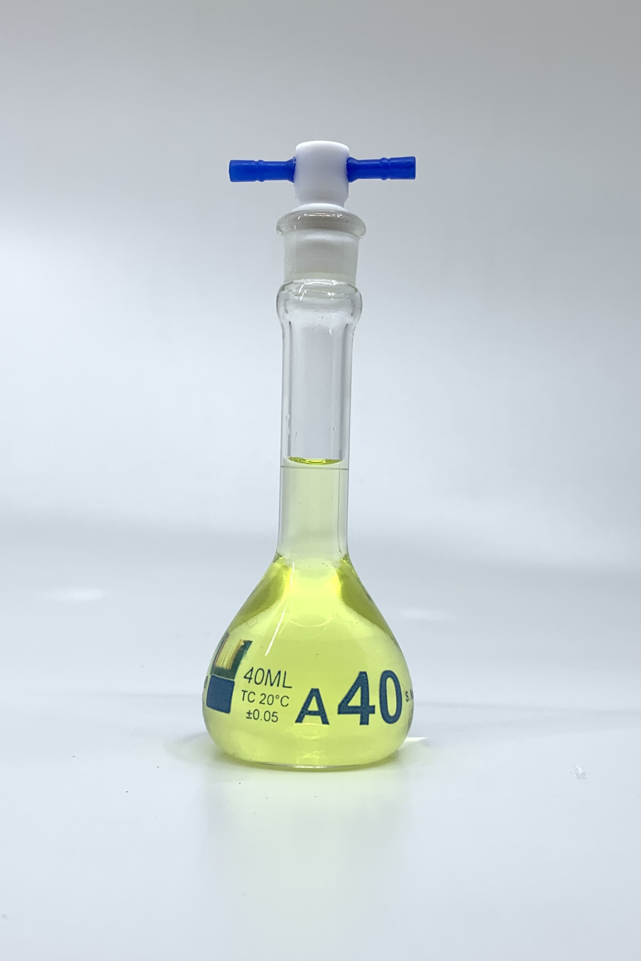 Volumetric Flask, 40mL, Serialized and Certified, Heavy Duty, Wide Mouth, Clear, PTFE Stopper# 13, Class A, As Per USP Standards