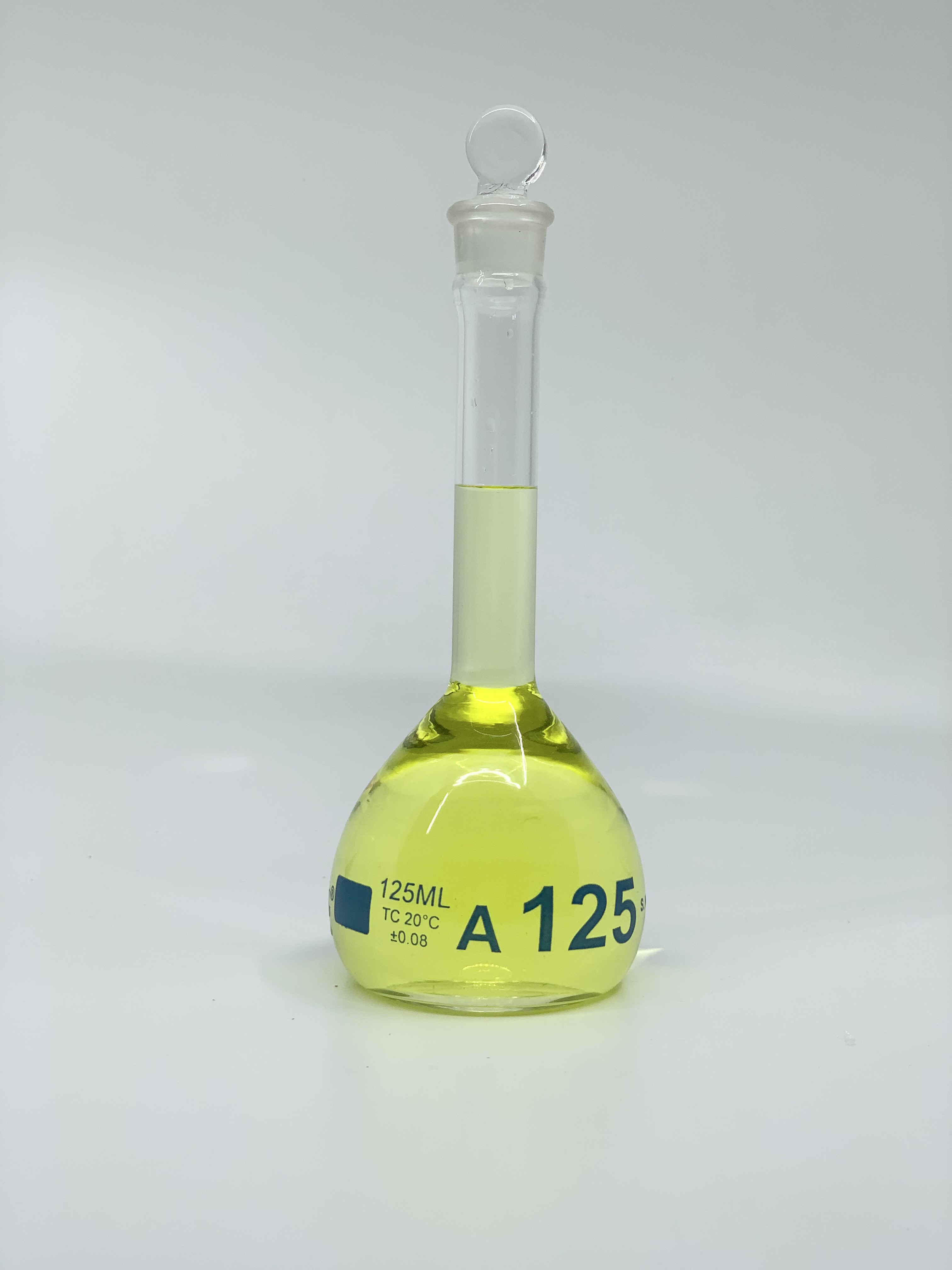 Volumetric Flask, 125mL, Heavy Duty, Wide Mouth, Clear, Glass Stopper# 16, Class A, As Per USP Standards