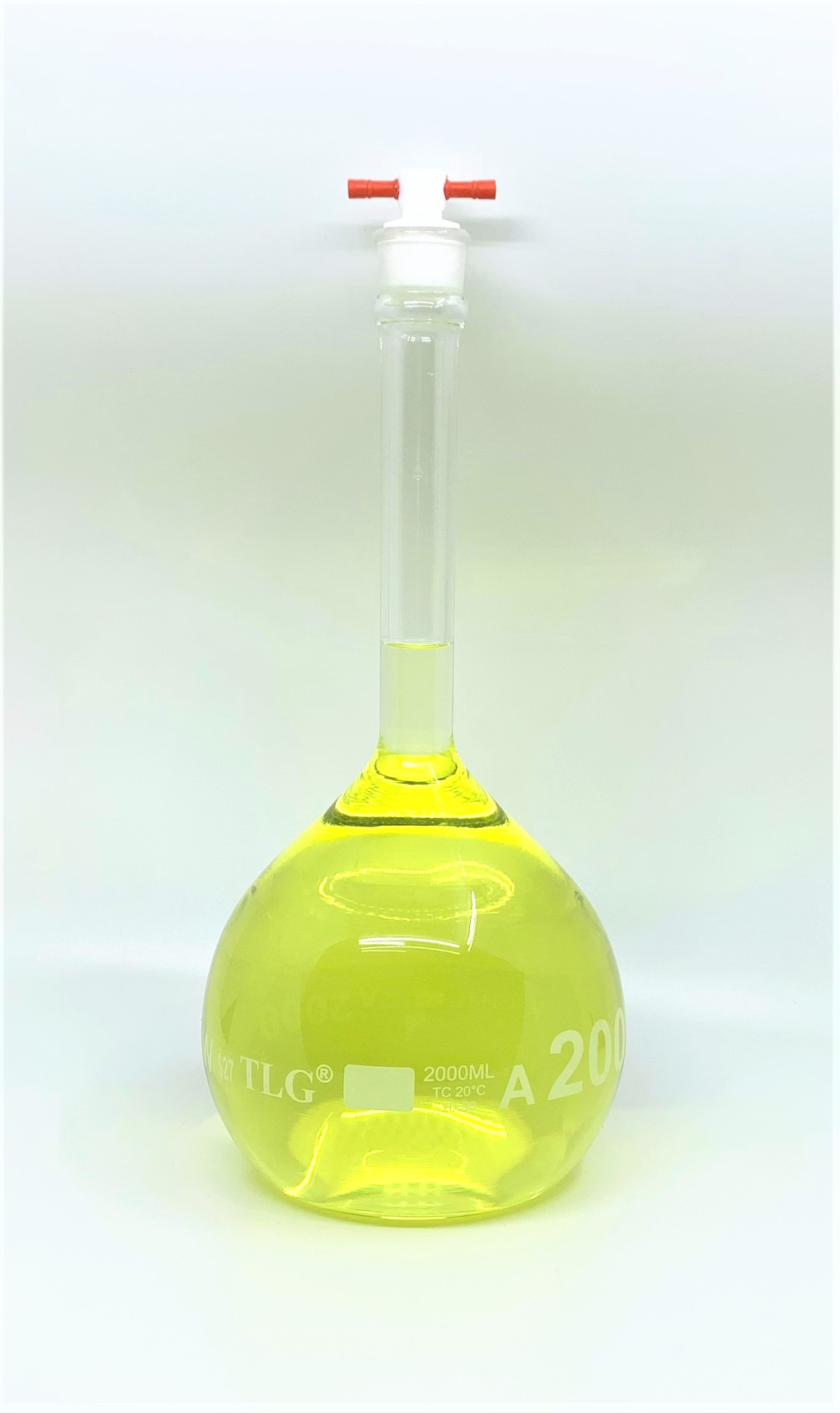 Volumetric Flask, 2000mL, Heavy Duty, Wide Mouth, Clear, PTFE Stopper# 27, Class A, As Per USP Standards