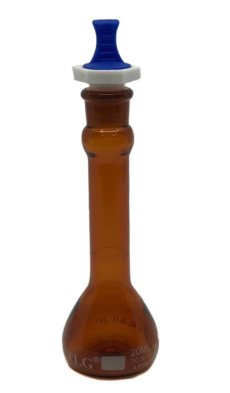 Volumetric Flask, Low Actinic Amber, 20mL, Wide Mouth, PE Stopper#13, Class A, As Per USP Standards