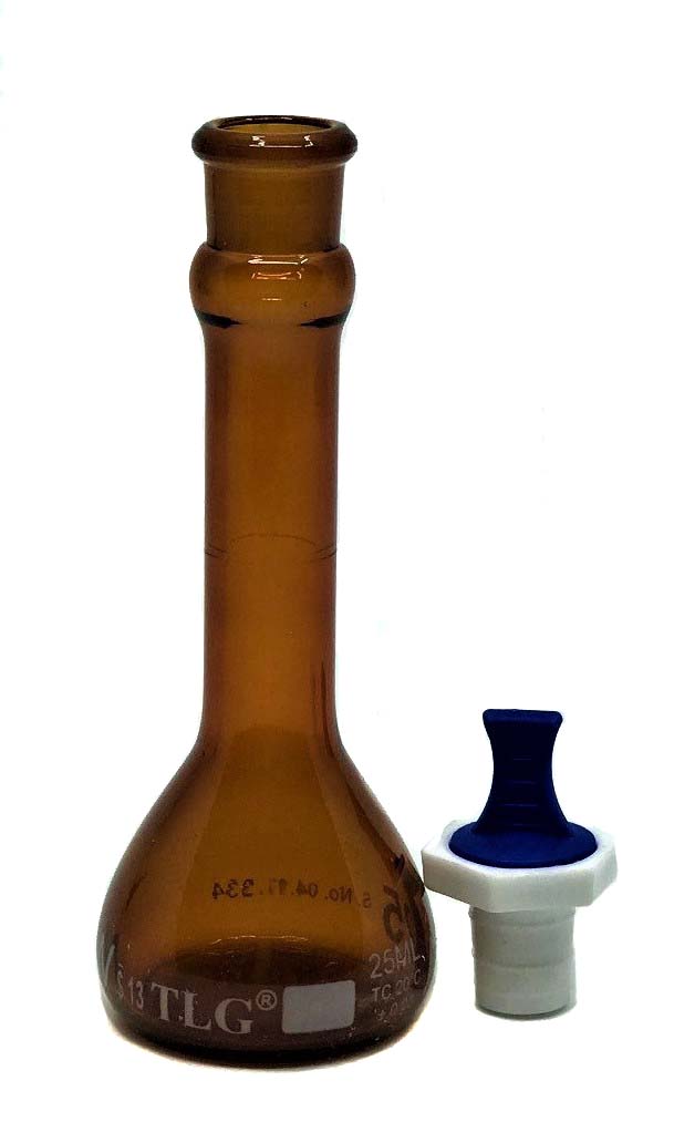 Volumetric Flask, Low Actinic Amber, 25mL, Wide Mouth, PE Stopper#13, Class A, As Per USP Standards