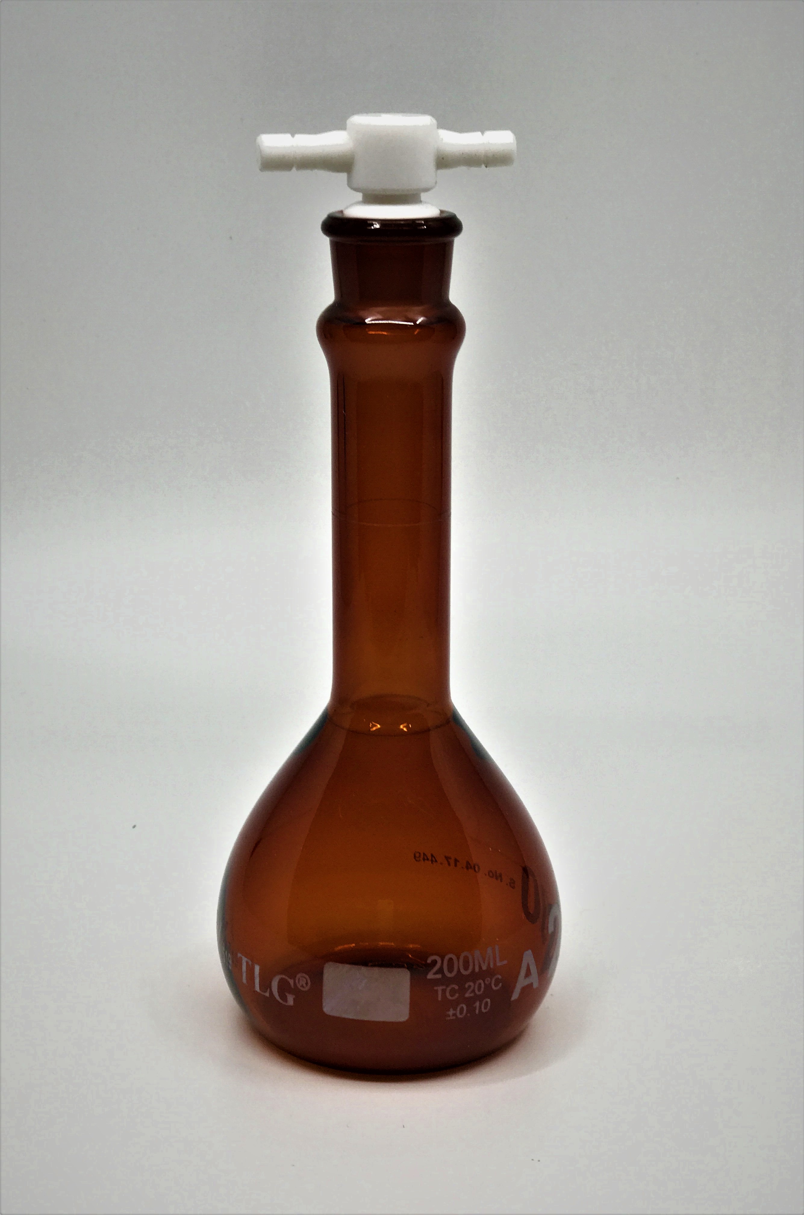 Serialized and Certified Volumetric Flask, Low Actinic Amber, 200mL, Wide Mouth, PTFE Stopper#19, Class A, As Per USP Standards