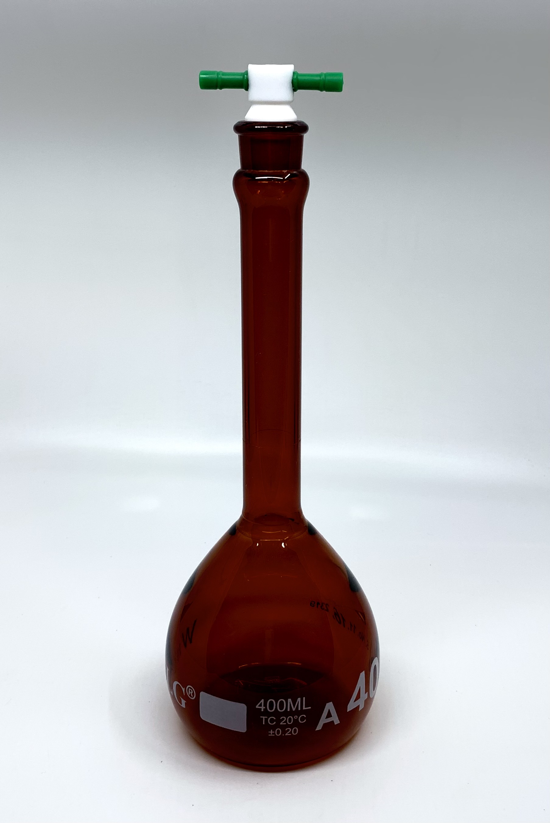 Serialized and Certified Volumetric Flask, Low Actinic Amber, 400mL, Wide Mouth, PTFE Stopper#19, Class A, As Per USP Standards
